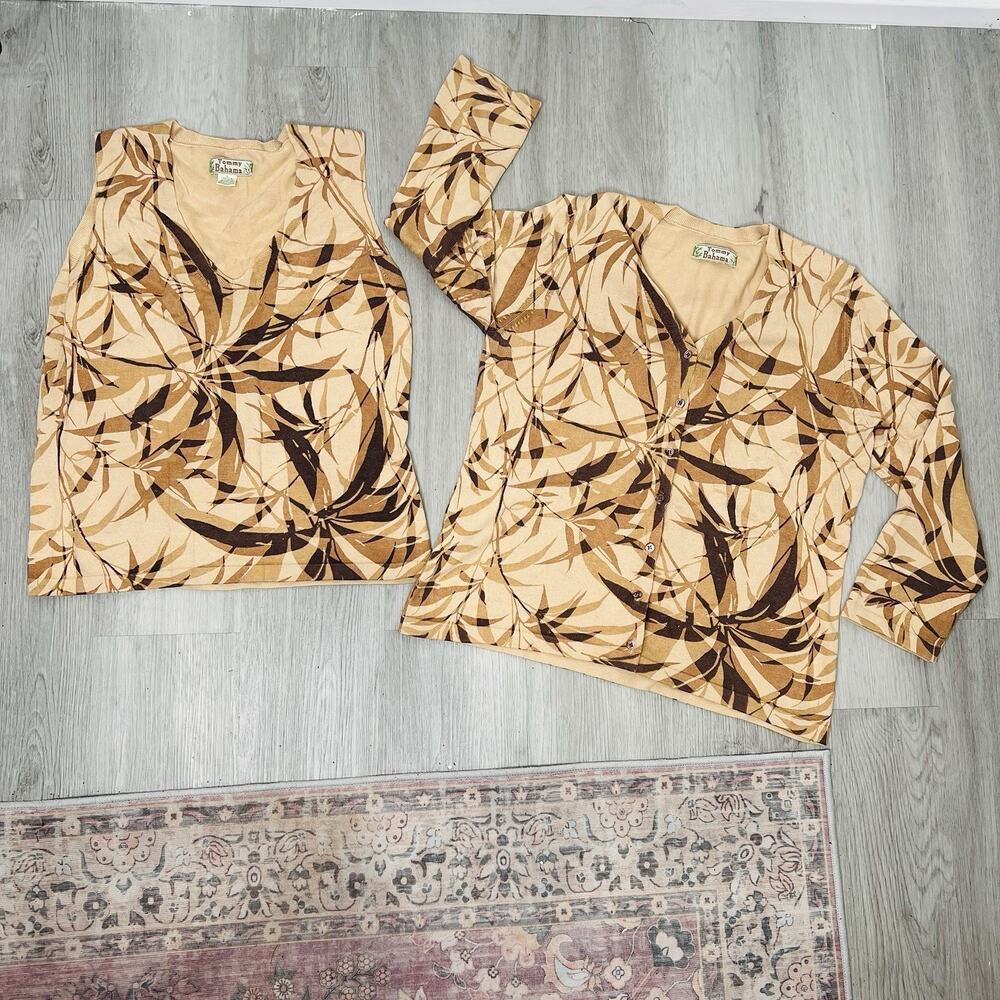 Women’s Hawaiian Tommy Bahama Shirt Set Tank And Sweater Top Size L 12-14
